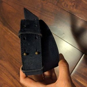 Navy suede belt